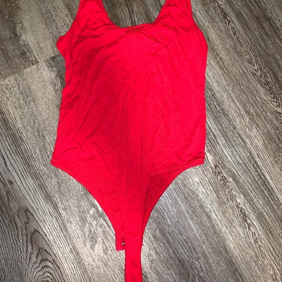 SWS red bodysuit - Picture 3 of 5